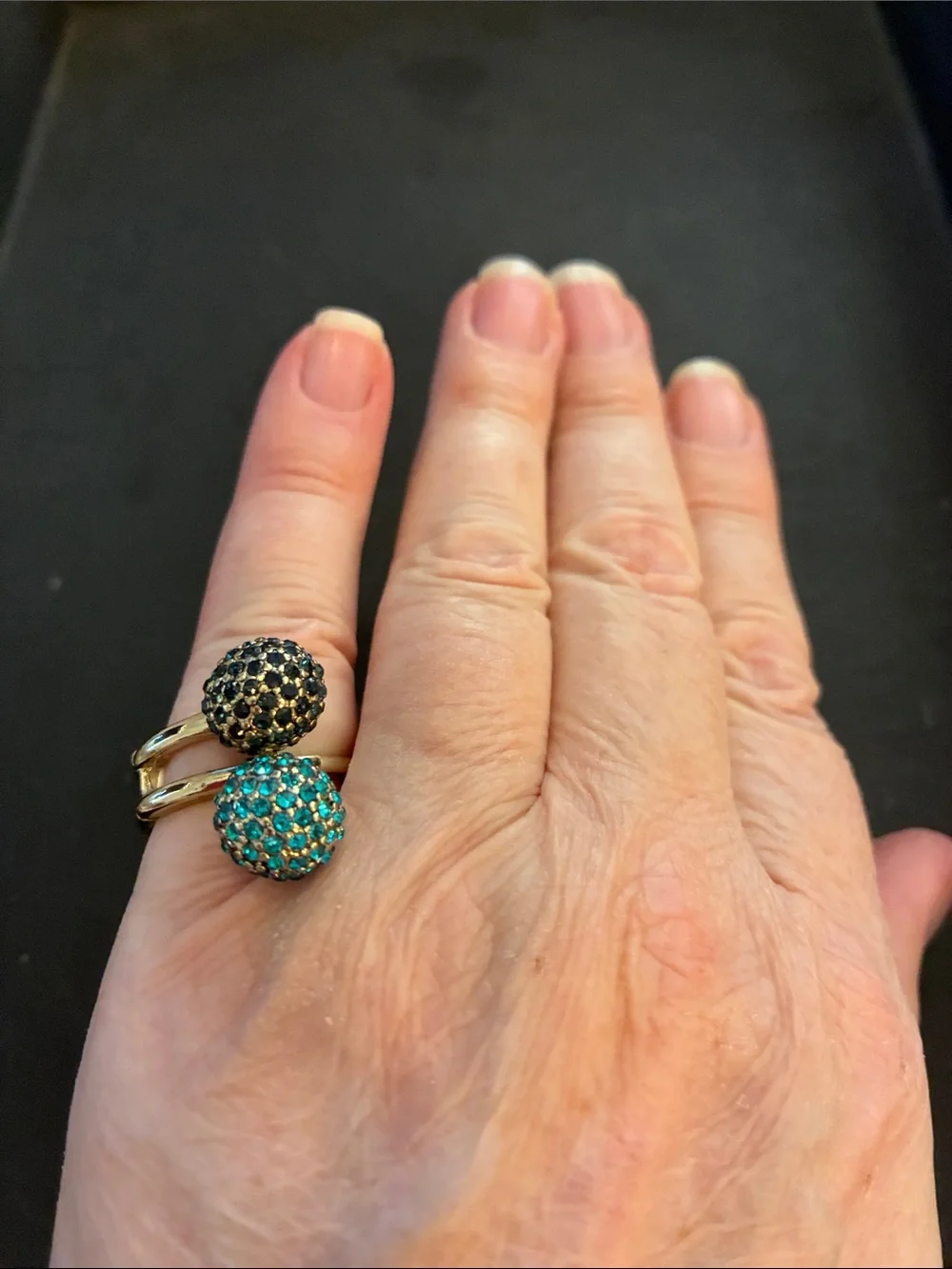 Double-Cluster Stretch Ring with Teal and Dark Blue Crystals